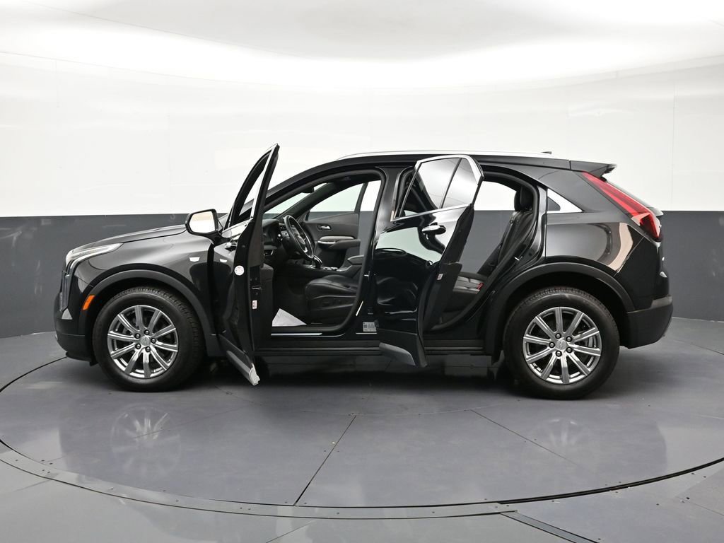 Certified 2023 Cadillac XT4 Premium Luxury w/ Cold Weather Package AWD/4WD image 34