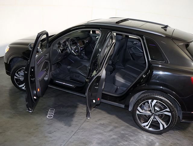 Used 2023 Audi Q3 2.0T Premium Plus image 5