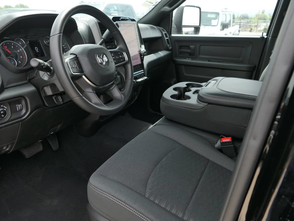 New 2026 RAM 3500 Tradesman AWD/4WD image 12