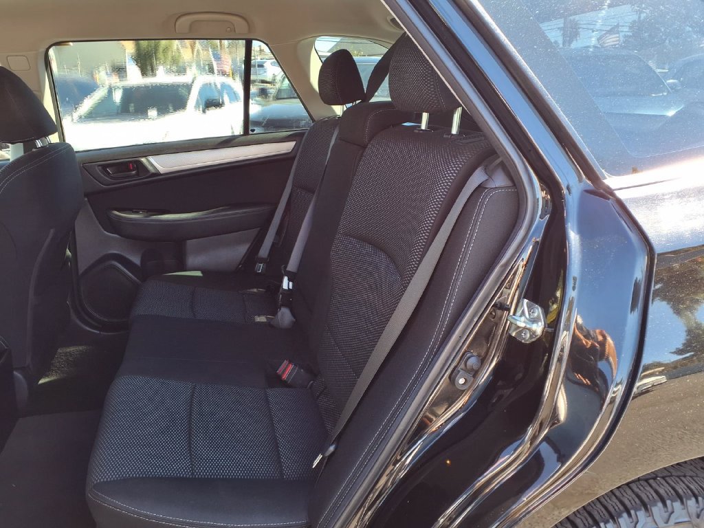 Used 2019 Subaru Outback 2.5i AWD/4WD image 20