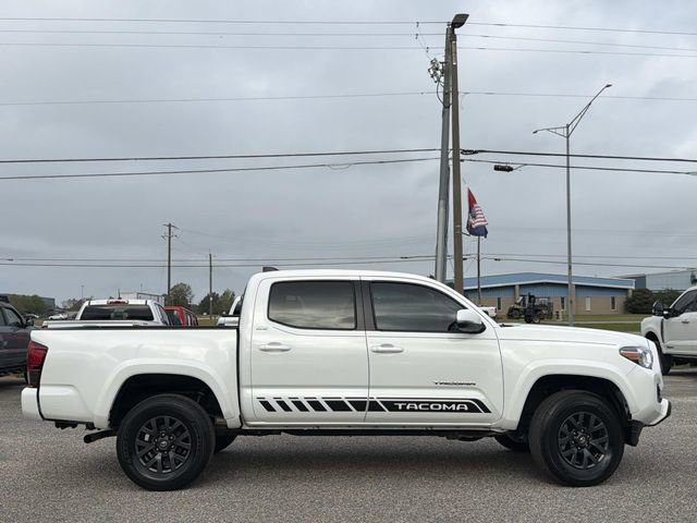 Used 2023 Toyota Tacoma SR5 w/ Technology Package RWD image 10