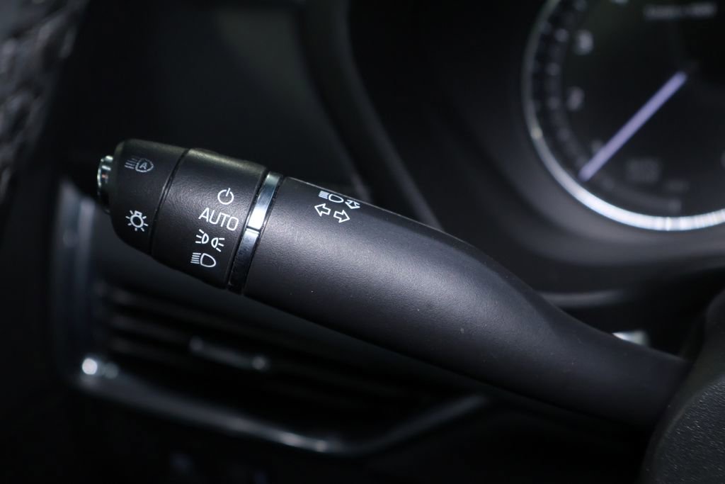 Used 2019 Cadillac XT4 Premium Luxury w/ Driver Awareness Package image 26