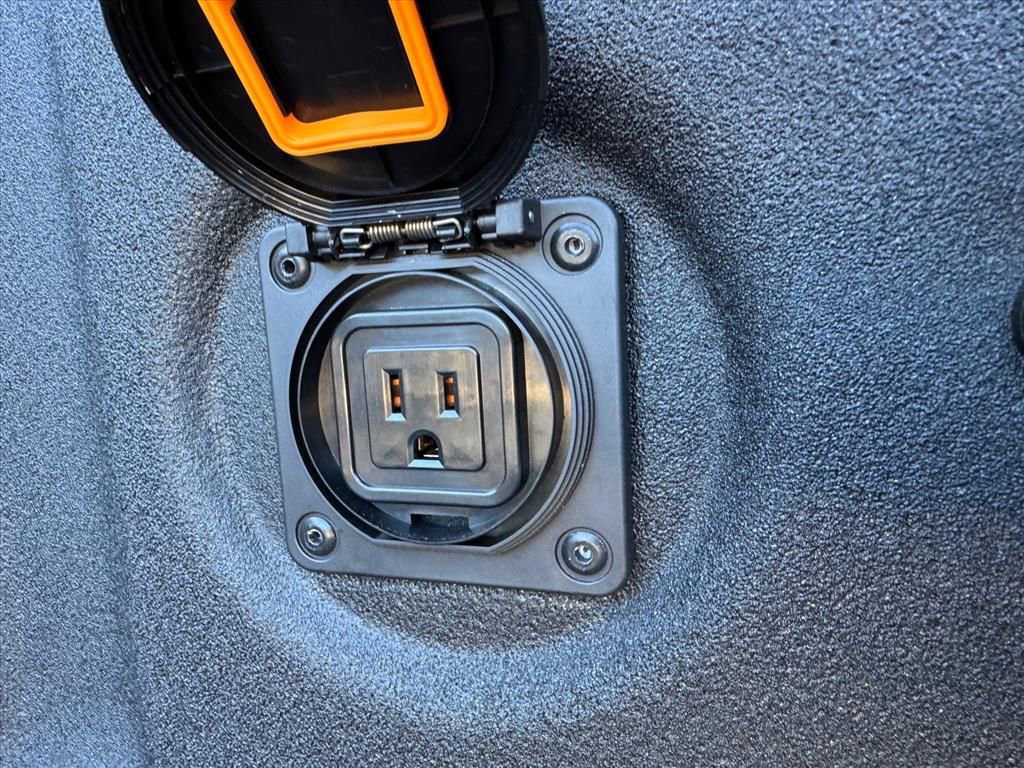 New 2026 Nissan Frontier PRO-4X w/ Pro Premium Package image 11