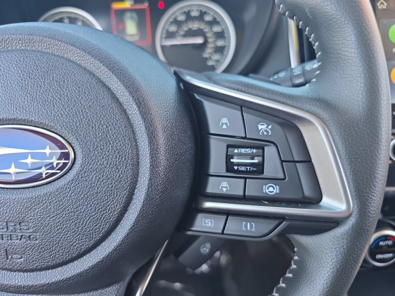 Used 2023 Subaru Forester Limited AWD/4WD image 22