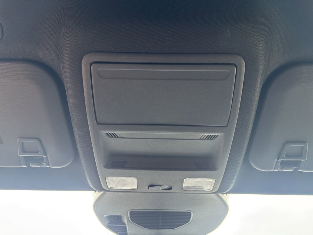 Used 2024 Ford Escape ST-Line image 24