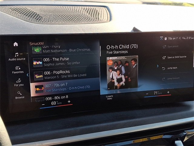 Used 2023 BMW X7 xDrive40i w/ Premium Package image 19