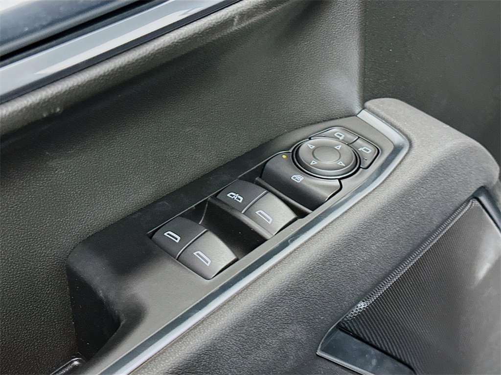 New 2026 Chevrolet Silverado 1500 LT image 19