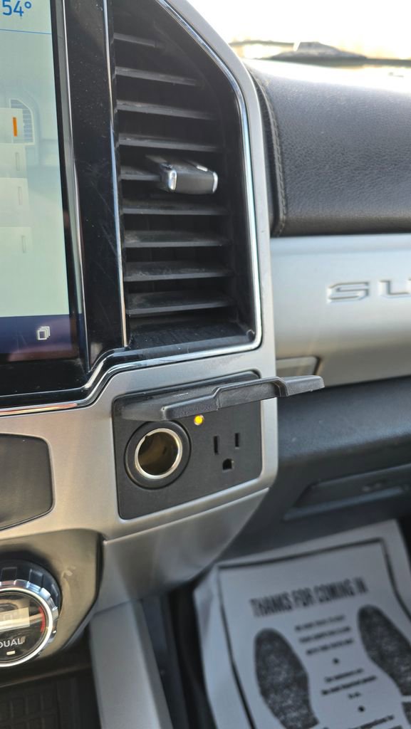 Used 2022 Ford F350 Lariat w/ Lariat Ultimate Package image 23