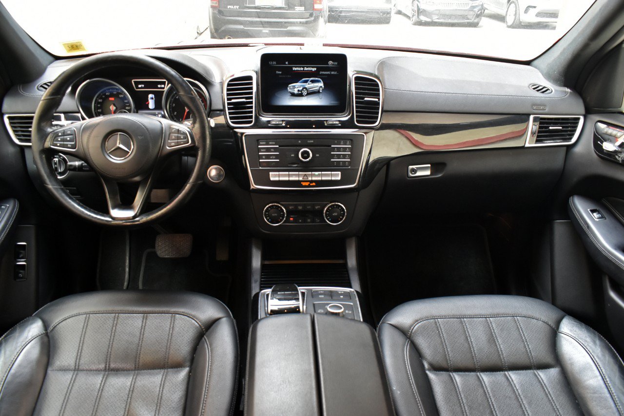 Used 2019 Mercedes-Benz GLS 450 4MATIC image 21