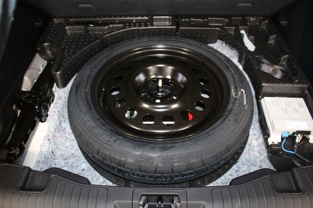 New 2026 Ford Escape Platinum w/ Premium Technology Package image 16