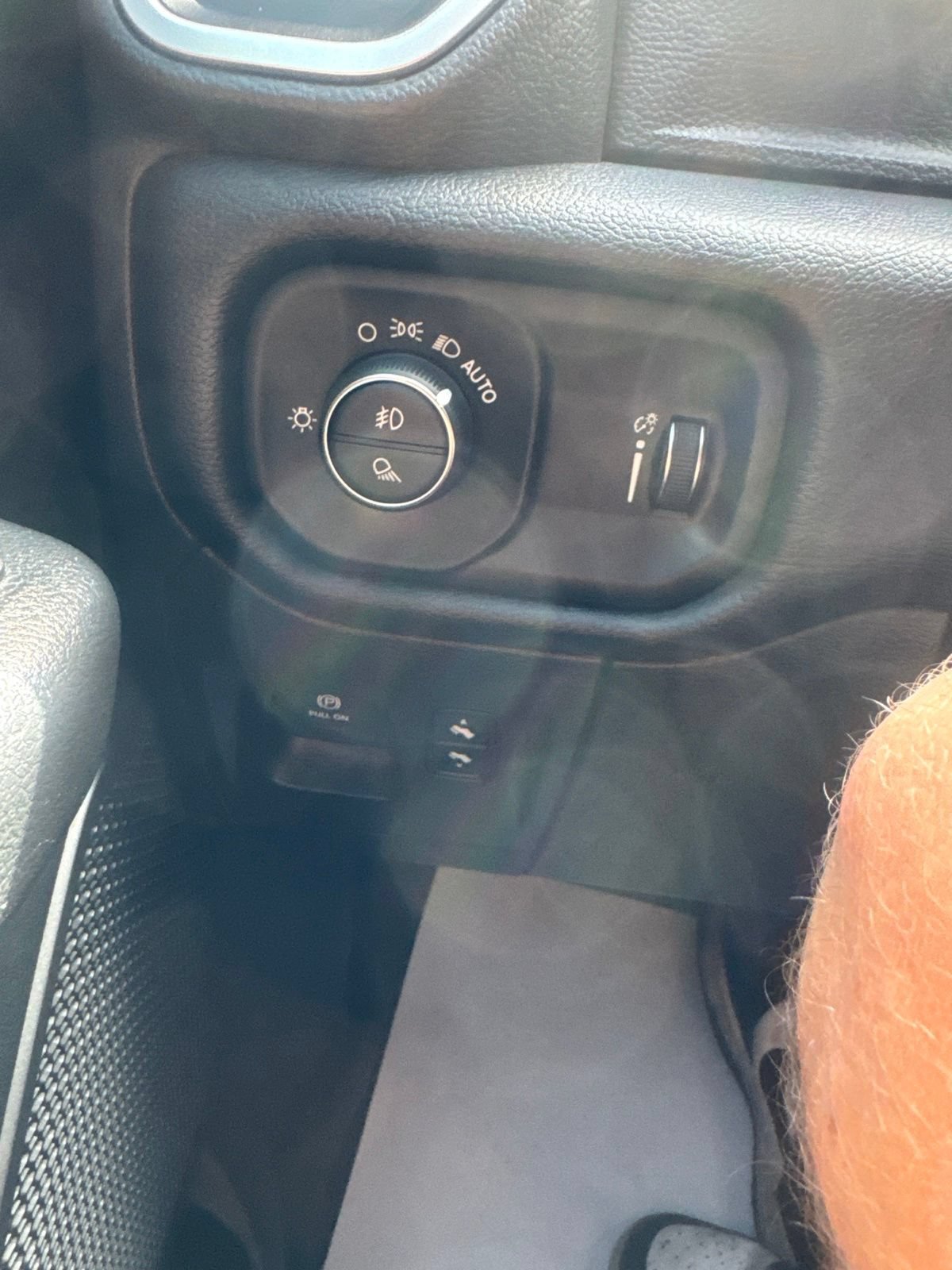 Used 2021 RAM 1500 Big Horn RWD image 26