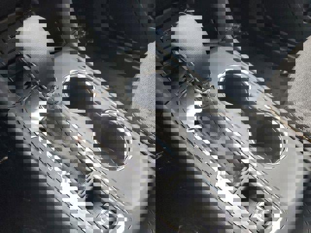 Used 2023 Chevrolet Equinox LT image 29