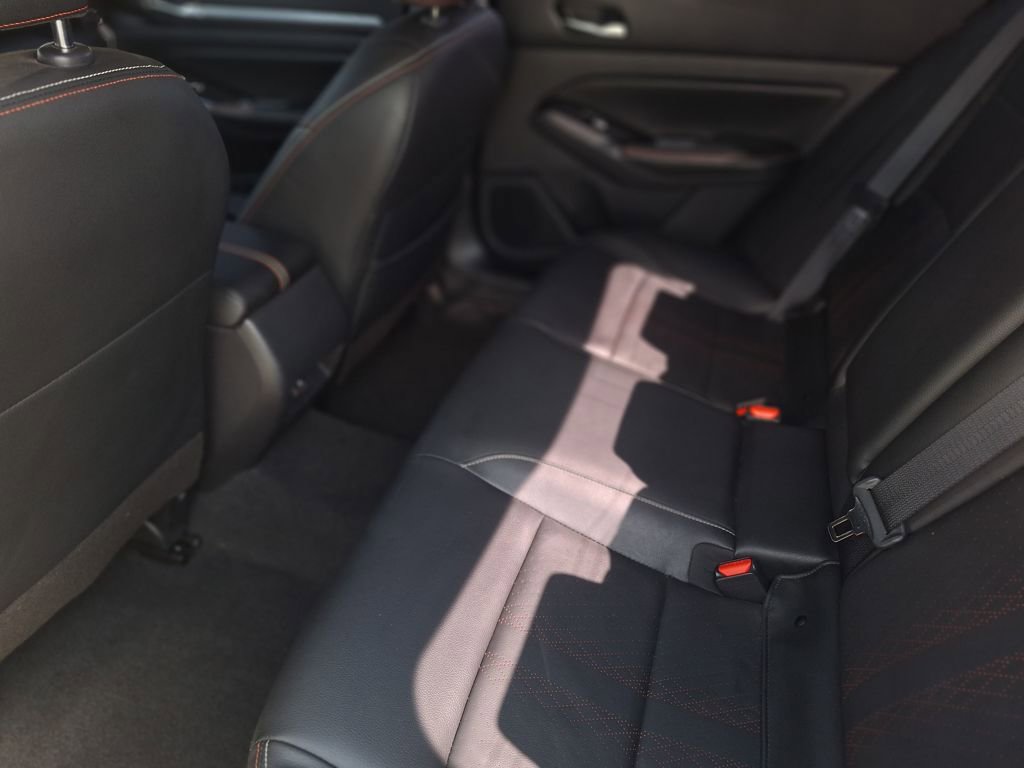 Used 2024 Nissan Altima 2.5 SR w/ SR Premium Package image 12