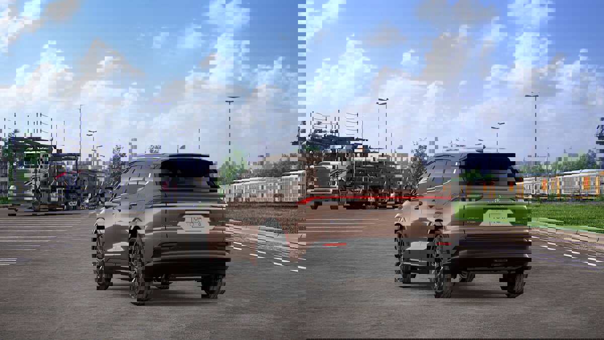 New 2026 Toyota Crown Signia image 7