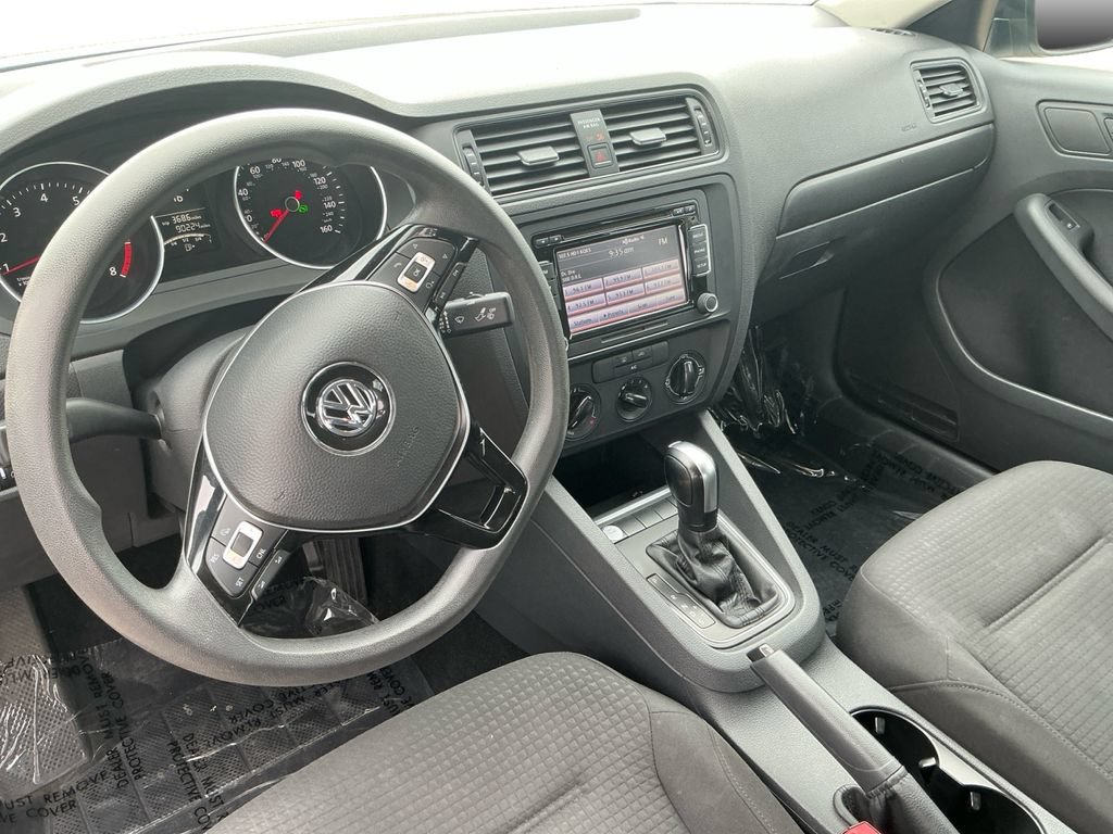 Used 2015 Volkswagen Jetta S FWD image 24