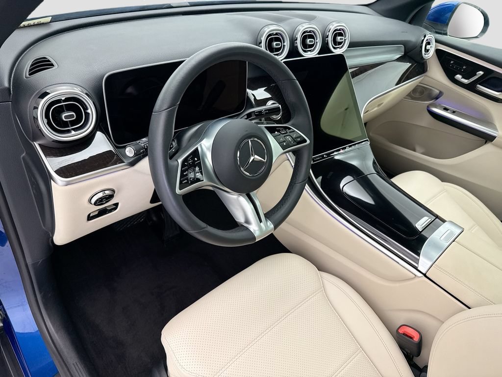 Certified 2026 Mercedes-Benz GLC 300 4MATIC image 9