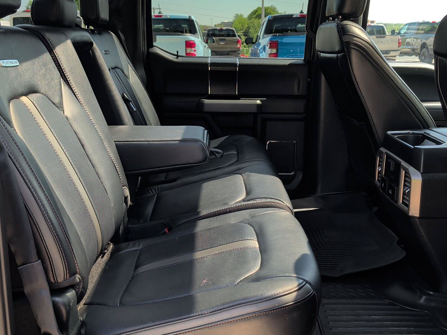 Used 2019 Ford F150 Platinum w/ Equipment Group 701A Luxury AWD/4WD image 33