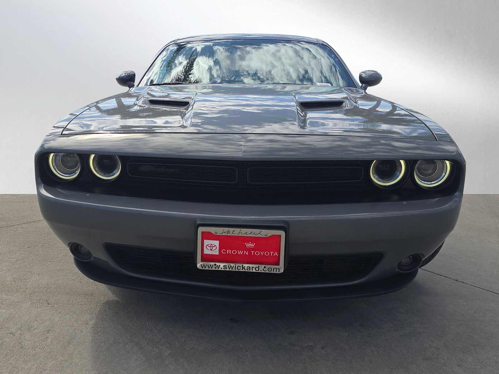 Used 2019 Dodge Challenger SXT w/ Blacktop Package RWD image 8