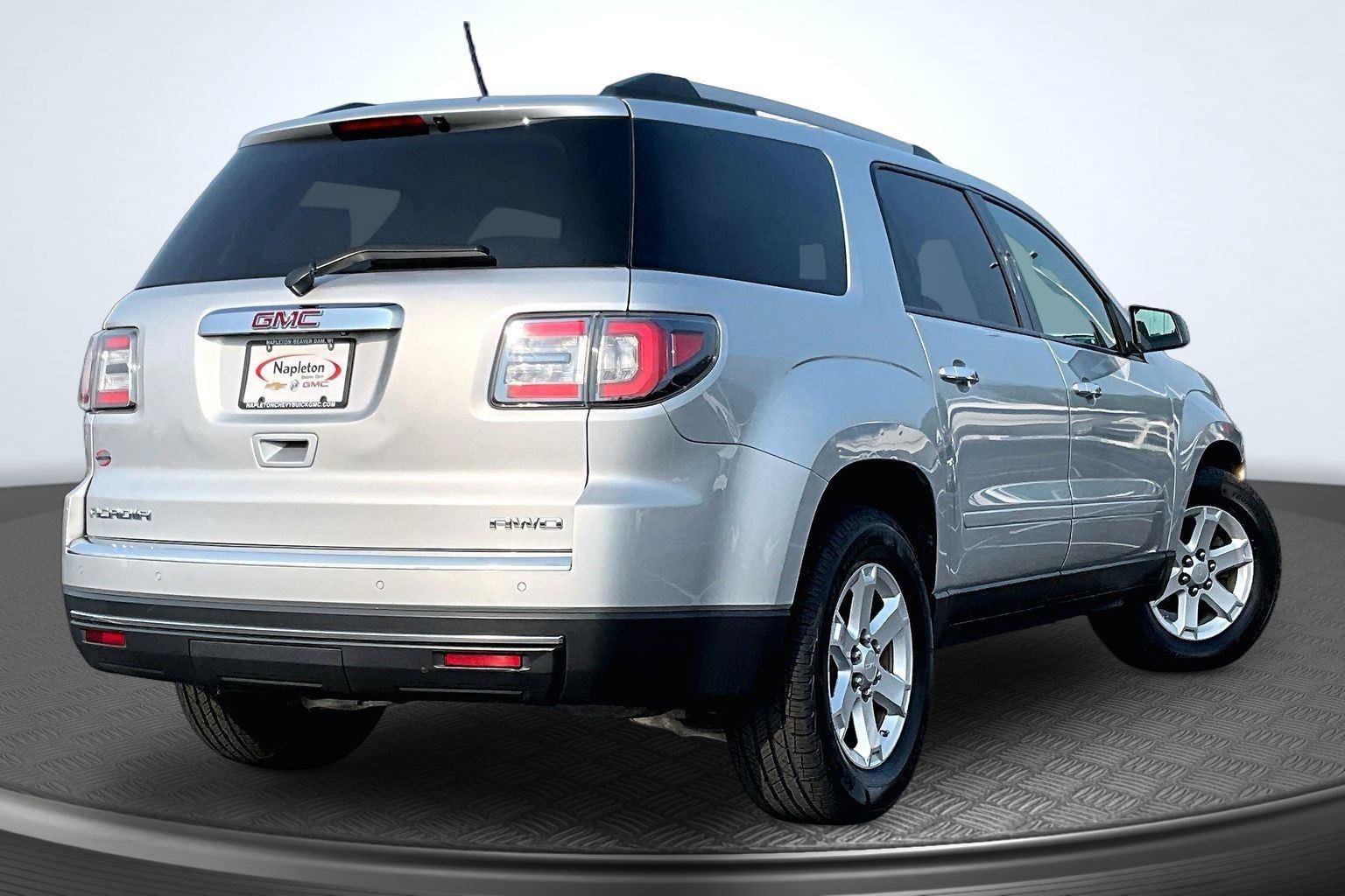 Used 2015 GMC Acadia SLE AWD/4WD image 2