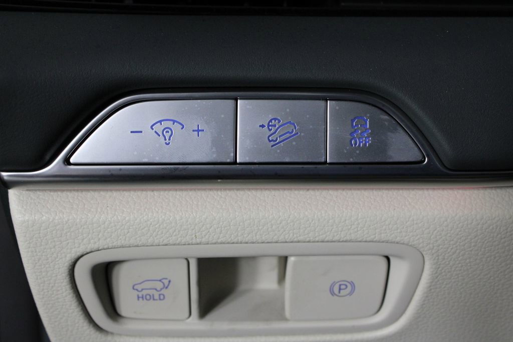 Used 2025 Genesis GV80 3.5T Prestige image 25