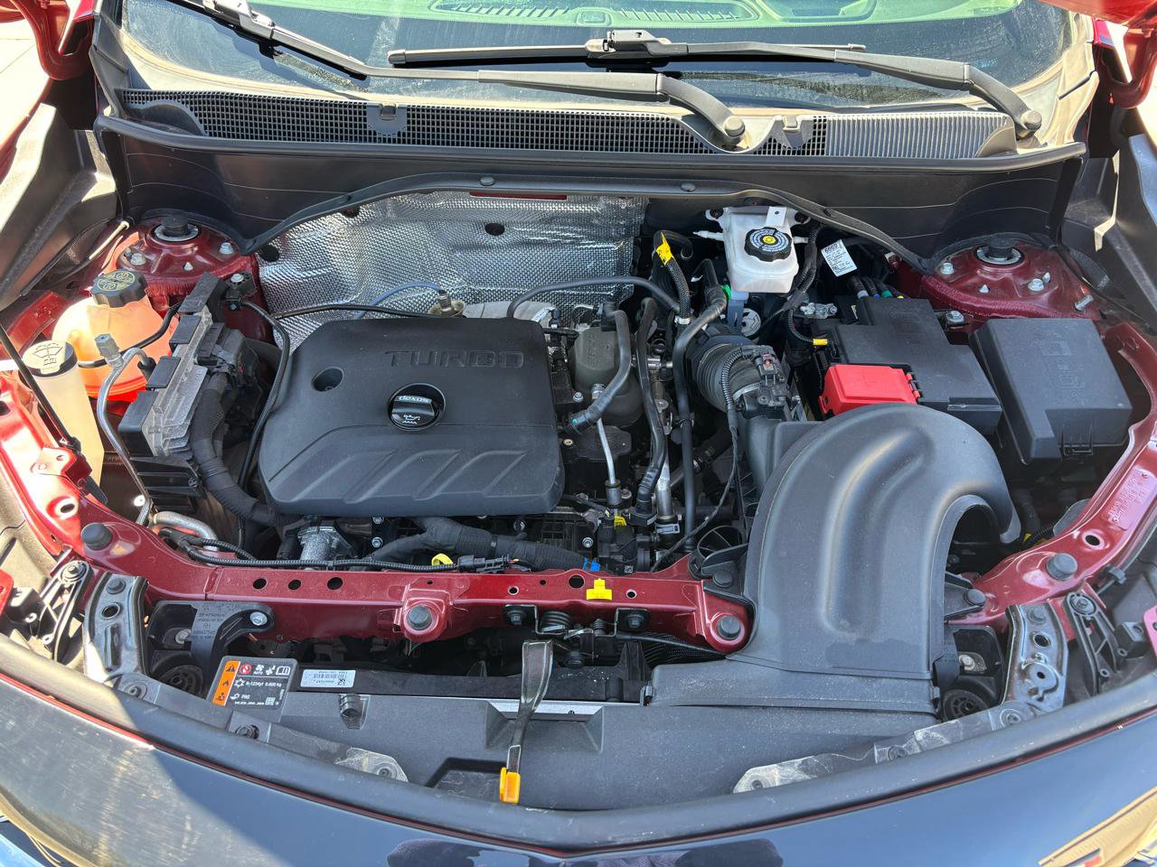 Used 2023 Buick Encore GX Essence w/ Experience Buick Package FWD image 11