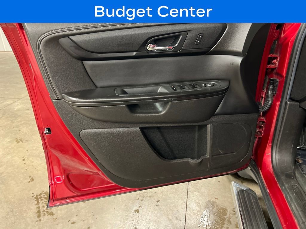 Used 2014 Chevrolet Traverse LT w/ LPO, 'HIT The Road' Package image 15