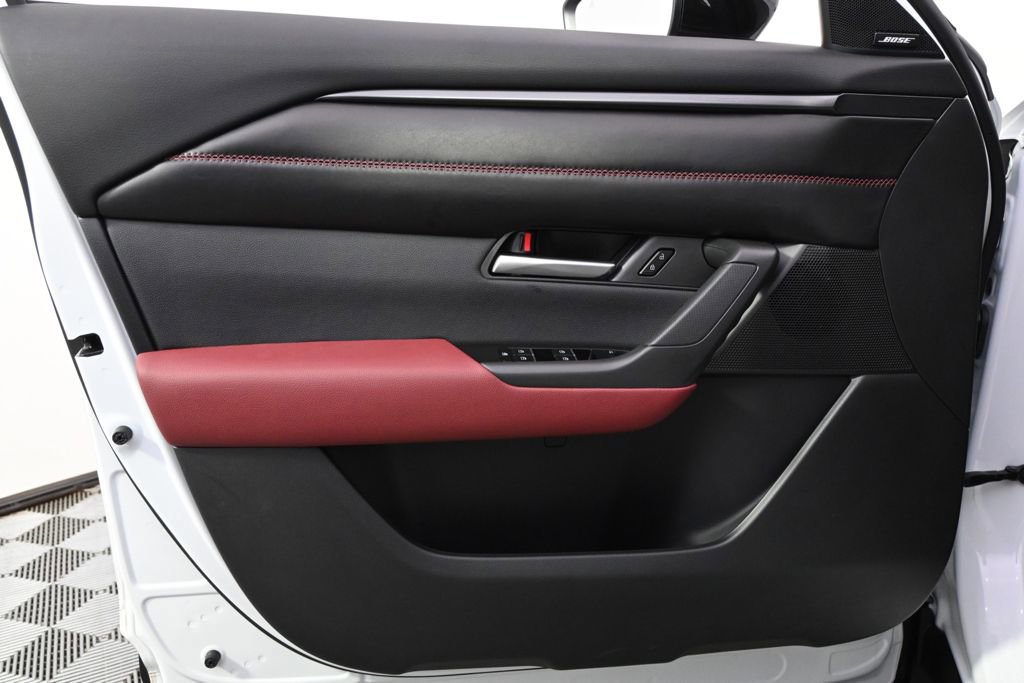 Certified 2026 MAZDA CX-50 AWD 2.5 Hybrid w/ Premium Pkg image 22