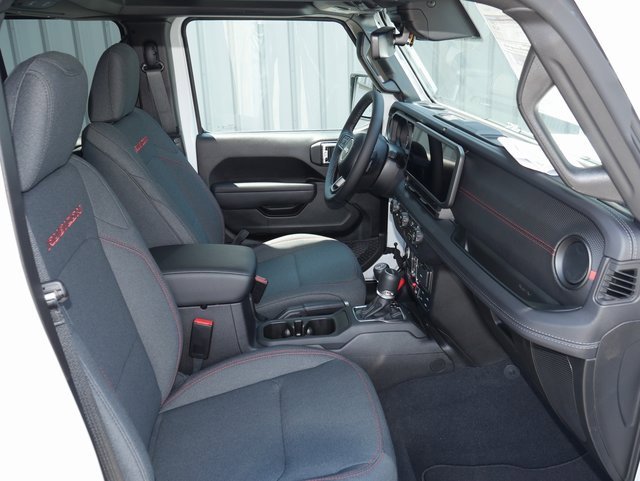 New 2025 Jeep Gladiator Rubicon w/ Safety Group image 26