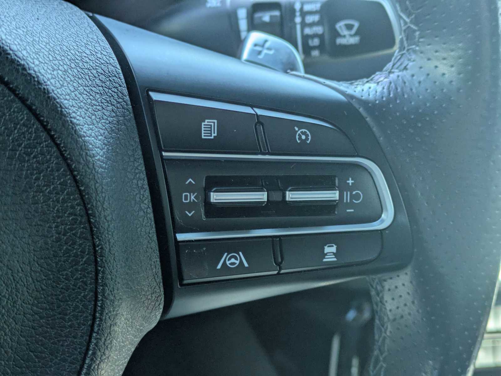 Used 2022 Kia Stinger GT-Line image 24