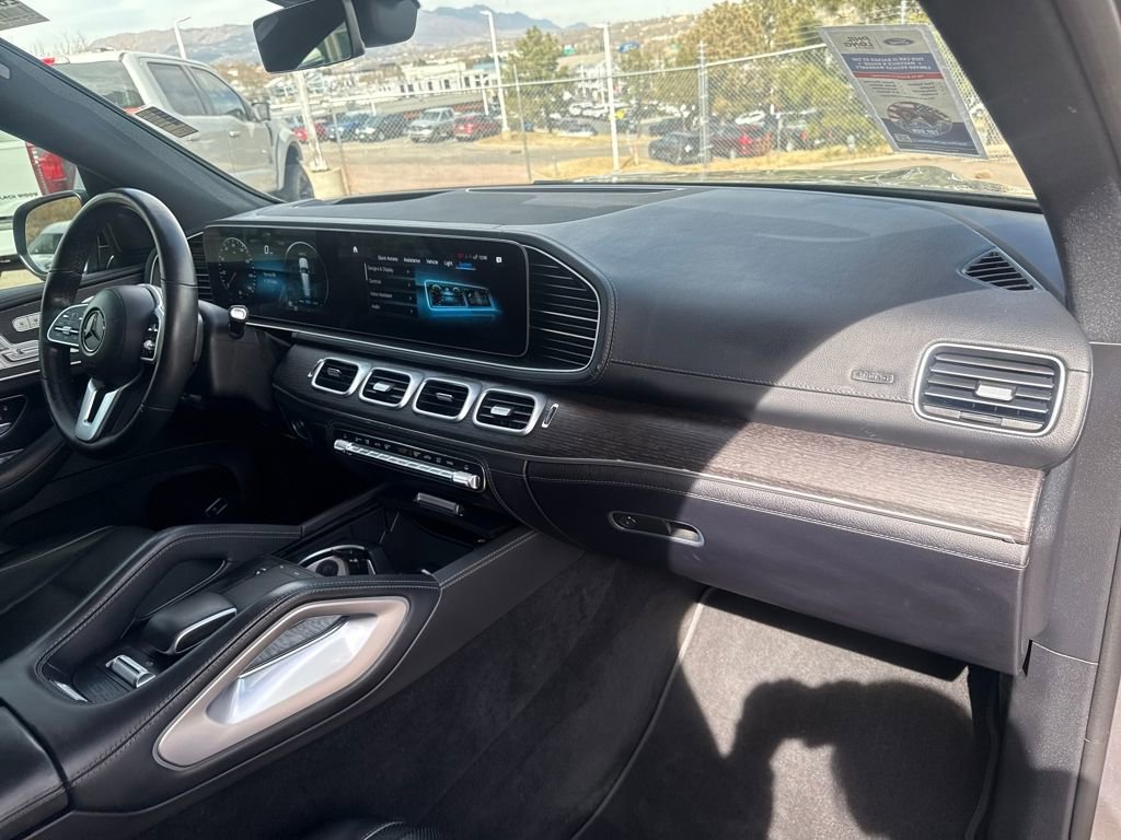 Used 2022 Mercedes-Benz GLS 450 4MATIC image 30