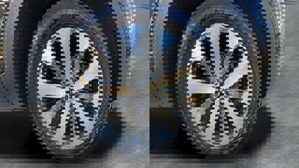 Used 2022 Kia Telluride EX w/ EX Premium Package image 31