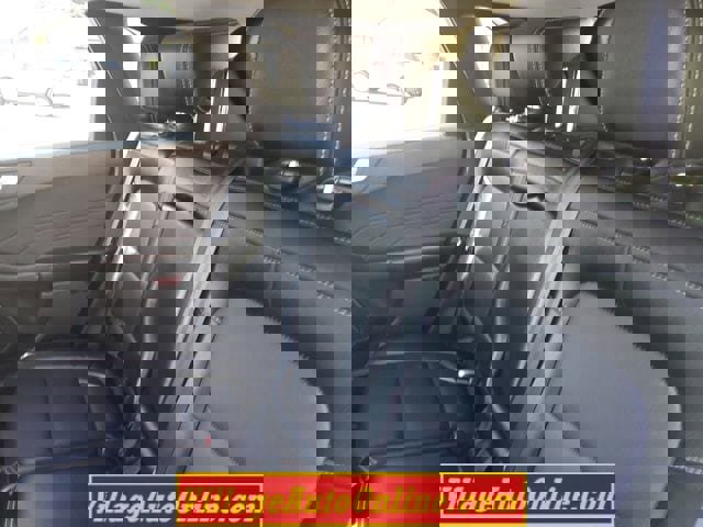 Used 2022 Ford Escape SEL image 32