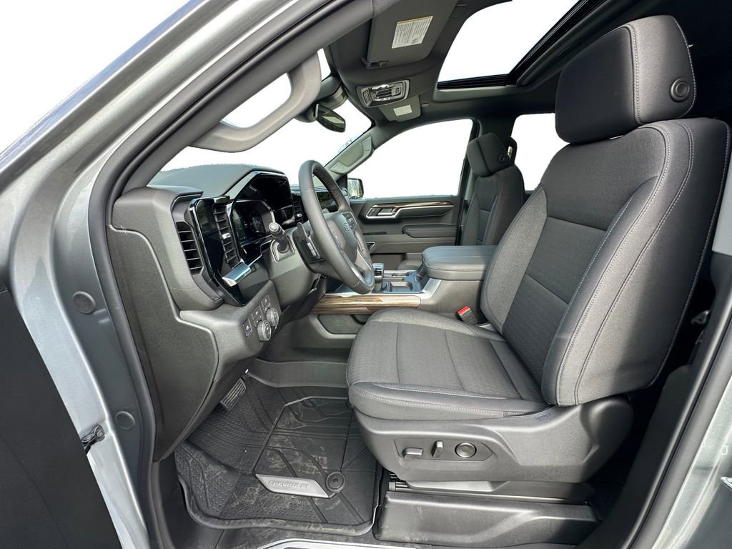 New 2026 Chevrolet Silverado 1500 RST w/ Convenience Package II image 9