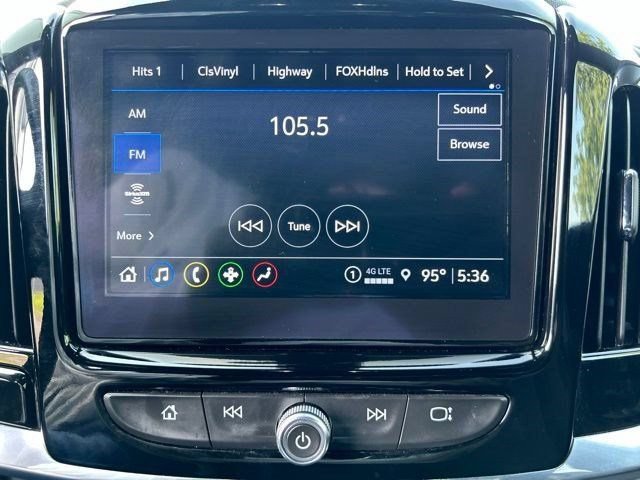 Used 2023 Chevrolet Traverse LT FWD image 25