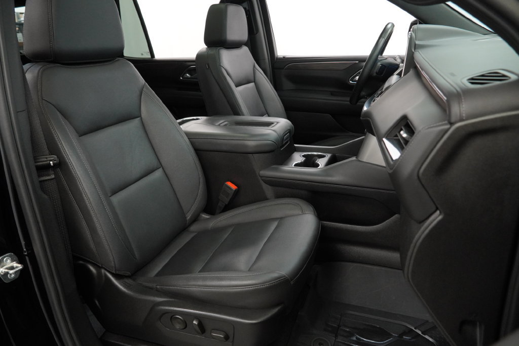 Certified 2023 Chevrolet Tahoe Z71 w/ Luxury Package AWD/4WD image 35