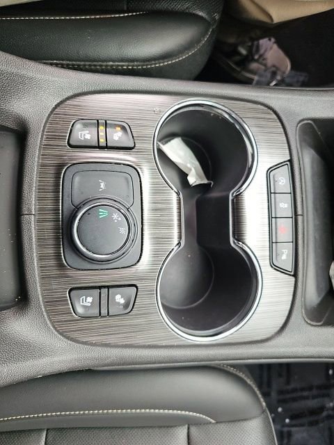 Used 2023 GMC Acadia SLT w/ Technology Package image 52