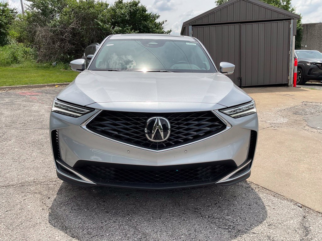 New 2026 Acura MDX w/ Technology Package AWD/4WD image 2