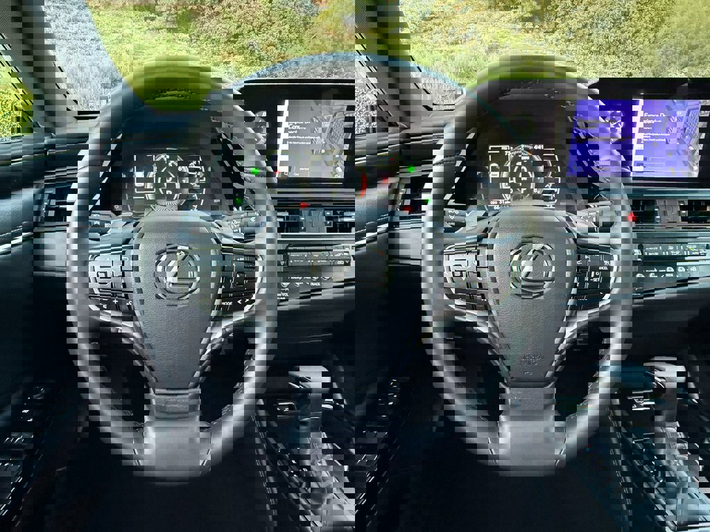 Certified 2025 Lexus ES 350 Base image 19