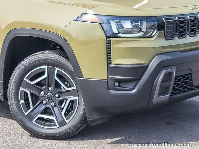 New 2026 Jeep Cherokee Laredo AWD/4WD image 3