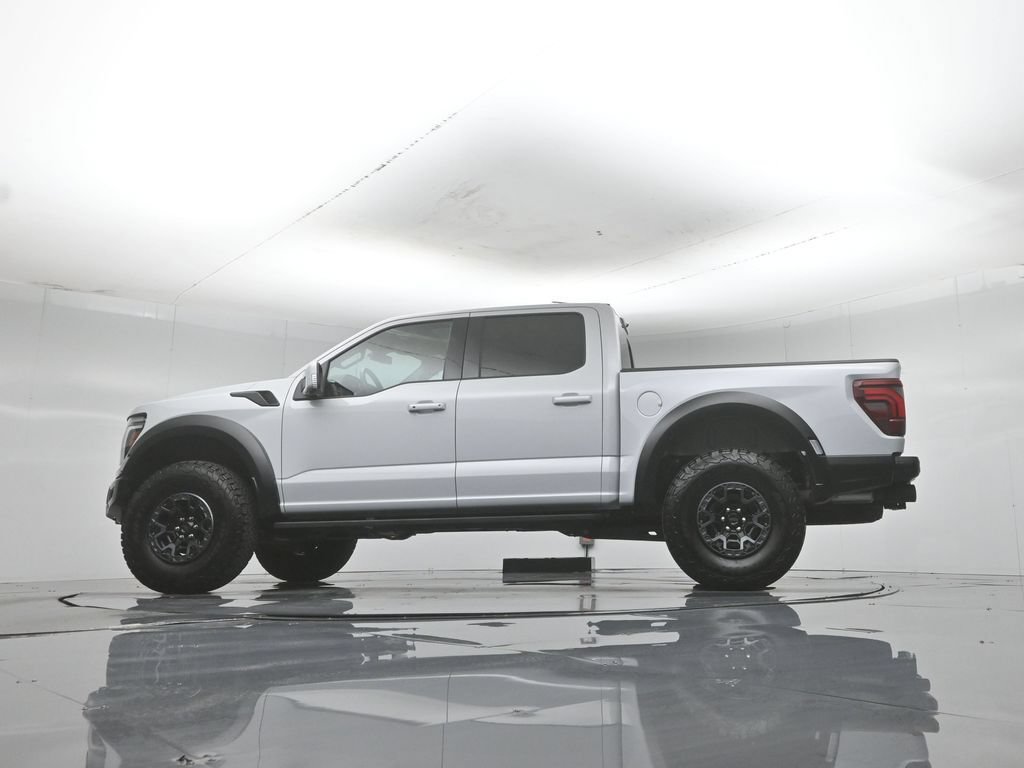 Certified 2025 Ford F150 Raptor w/ Equipment Group 803A Raptor R AWD/4WD image 58
