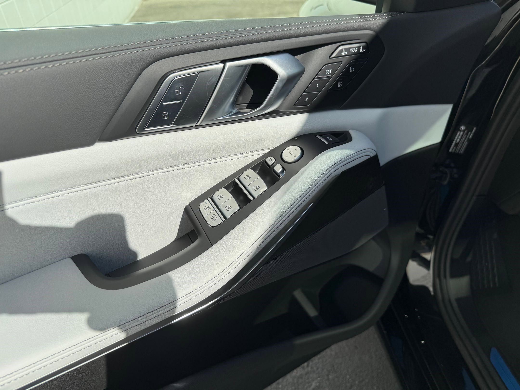 New 2026 BMW X7 xDrive40i image 22