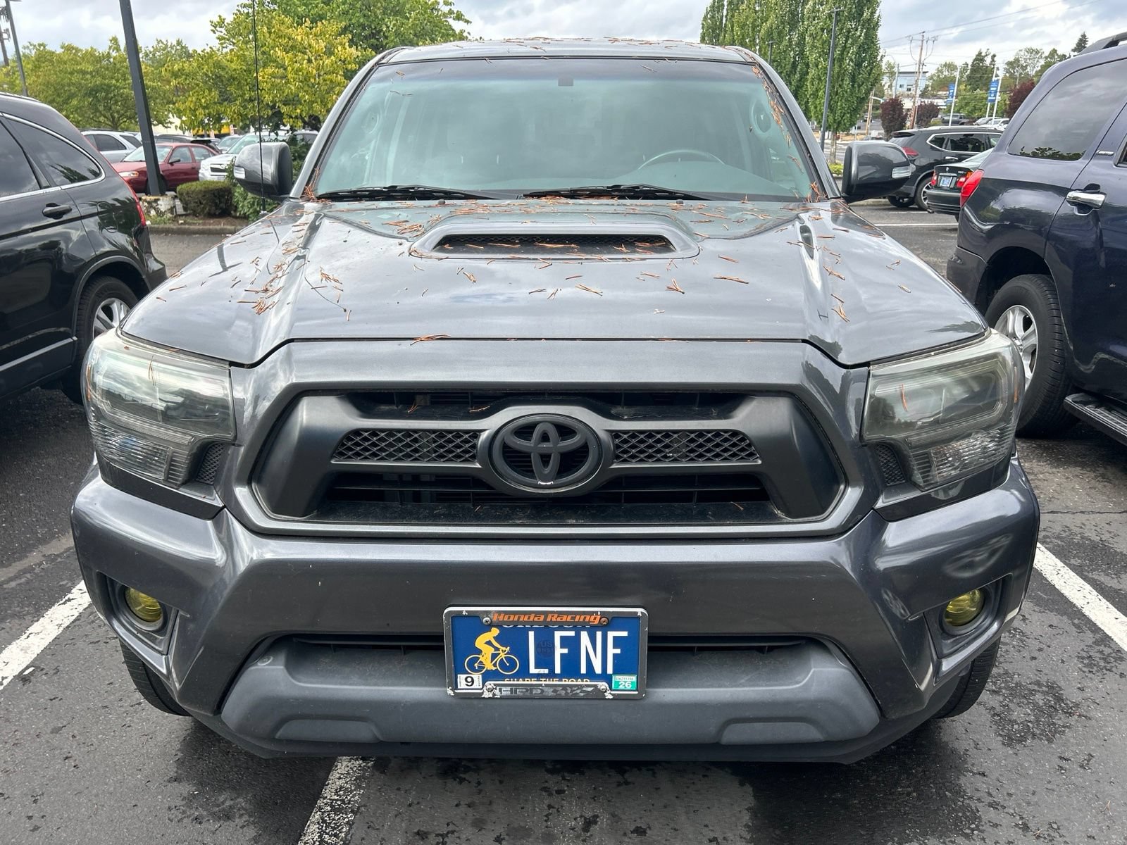 Used 2015 Toyota Tacoma 4x4 Double Cab w/ TRD Sport Package image 2