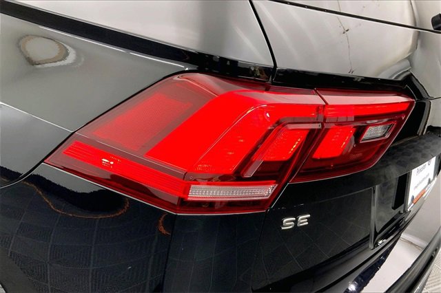 Used 2023 Volkswagen Tiguan SE image 28