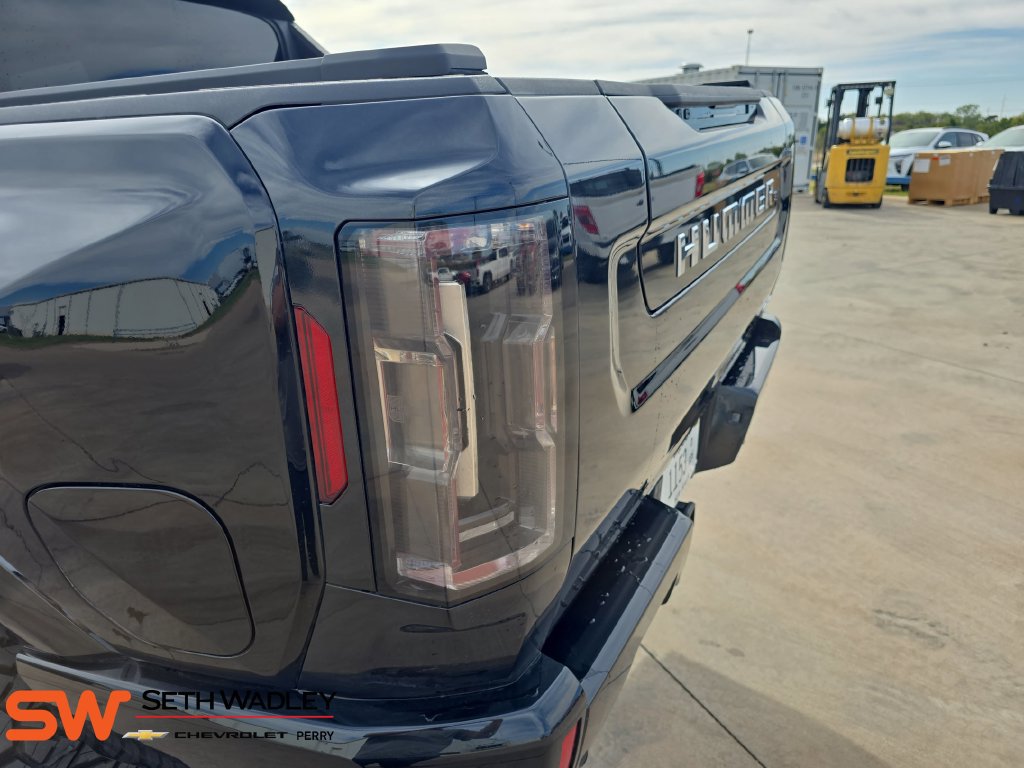 Used 2024 GMC Hummer EV 3X w/ LPO, Illumination Package AWD/4WD image 35