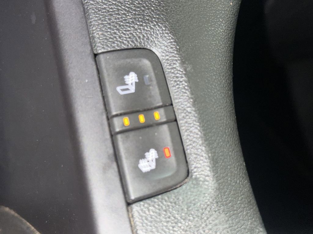 Used 2017 GMC Acadia SLE w/ Driver Alert Package I AWD/4WD image 48