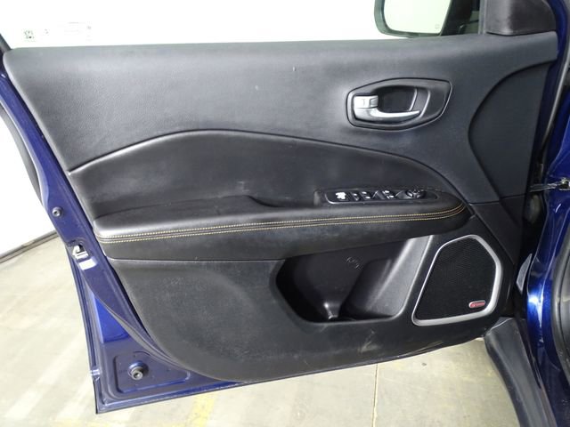 Used 2018 Jeep Compass Limited w/ Navigation Group image 18