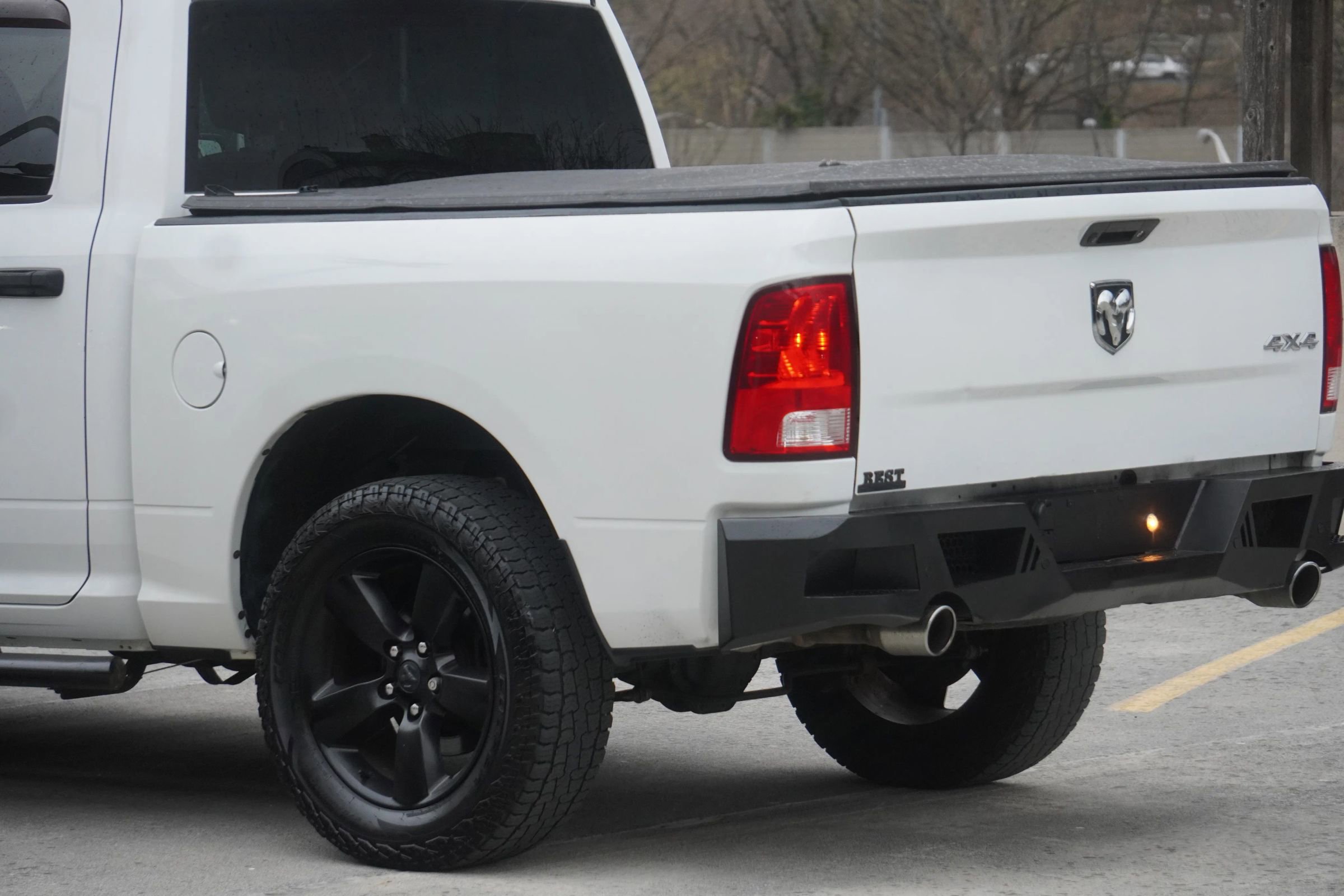 Used 2016 RAM 1500 Express AWD/4WD image 23