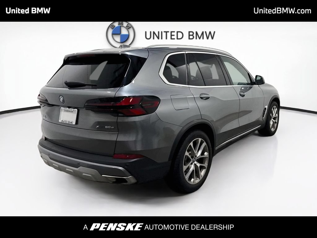 Used 2025 BMW X5 xDrive50e w/ Climate Comfort Package AWD/4WD image 5