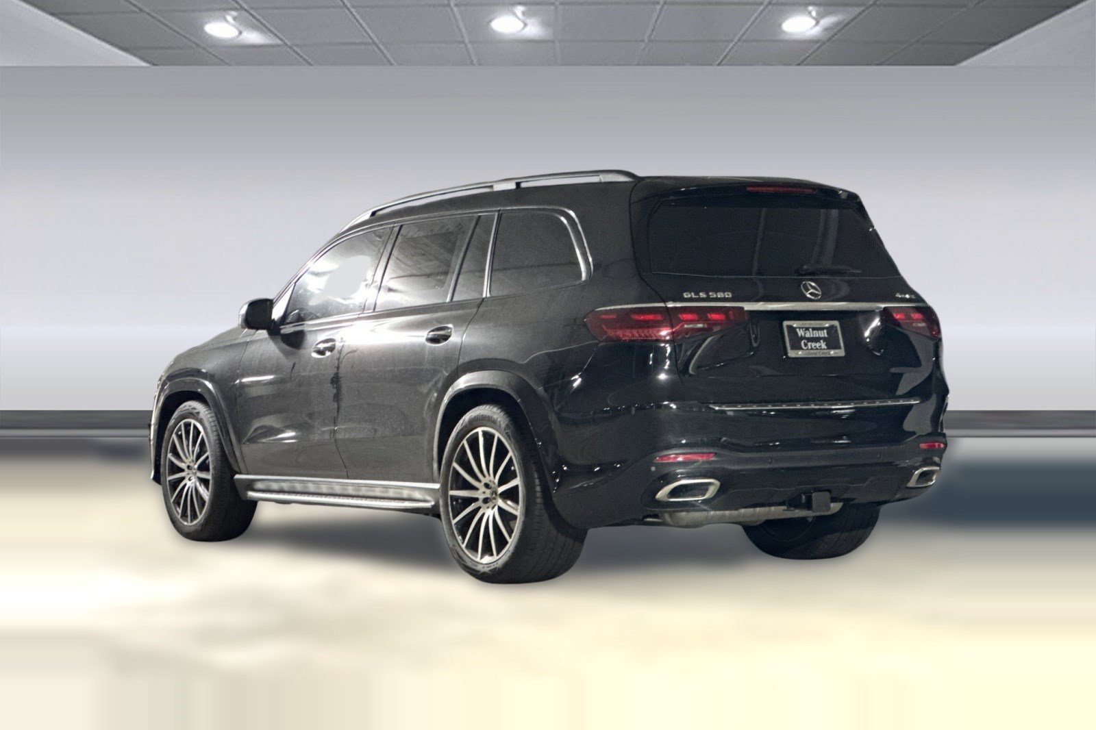 Certified 2025 Mercedes-Benz GLS 580 4MATIC image 3