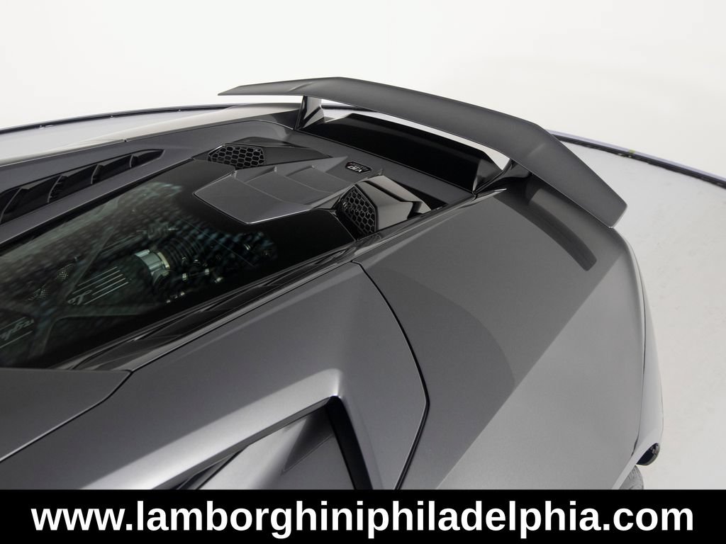 Used 2023 Lamborghini Huracan Tecnica RWD image 43